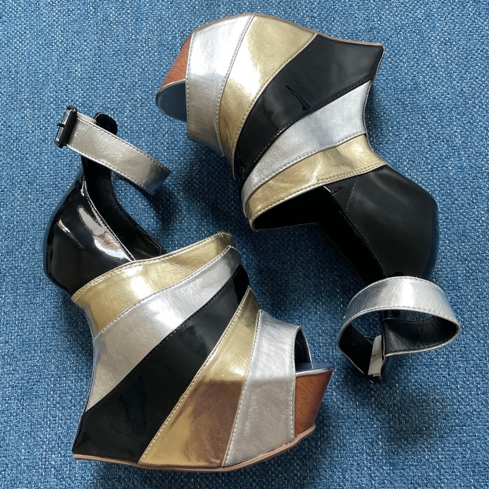 Metallic heels